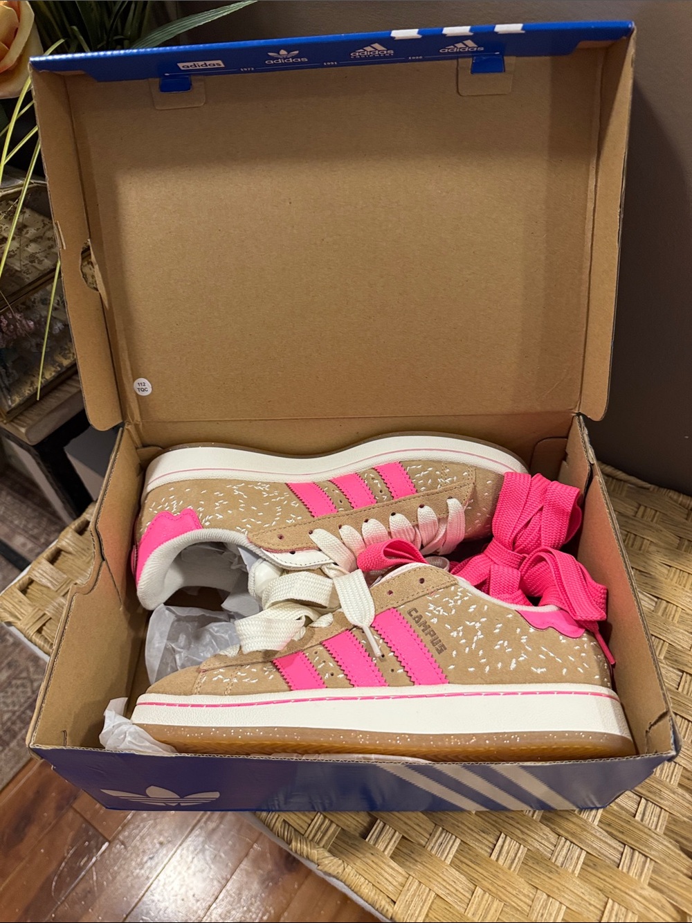 adidas Campus 00s Beige Suede Sneakers with Pink Stripes - Picture 7 of 7